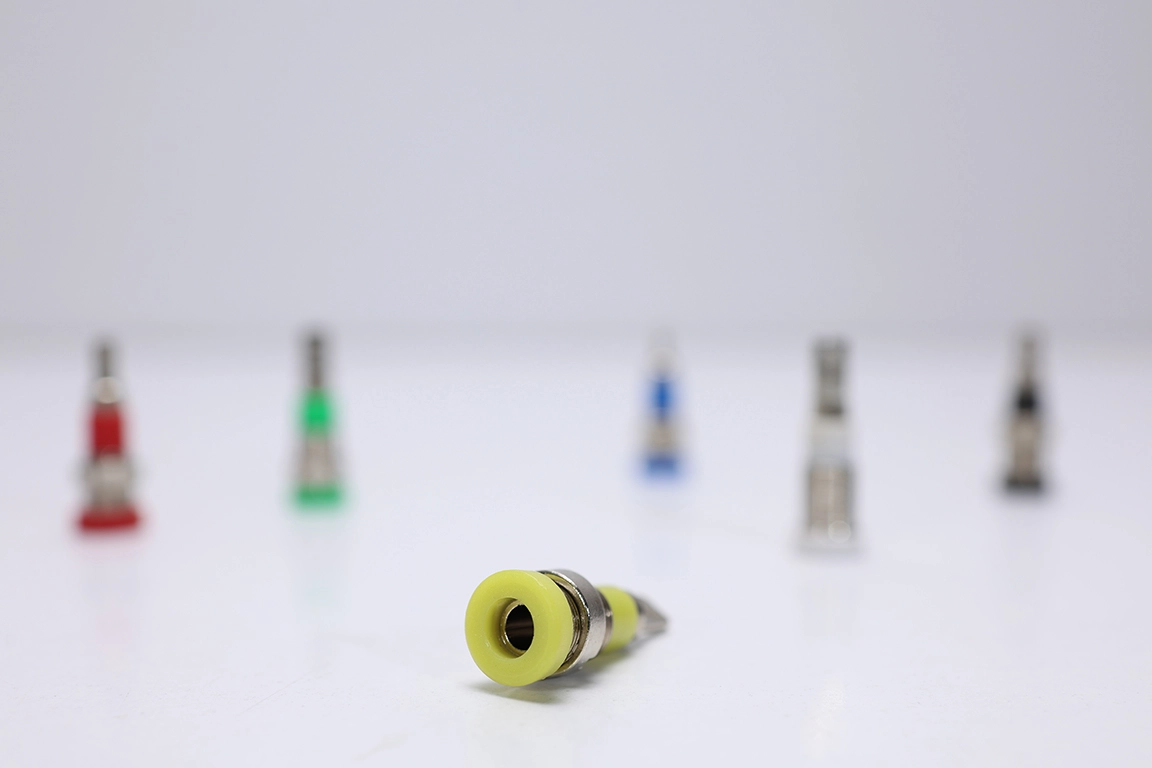 4 mm Panel Tip Born (Banana) Jak – Sarı Renkli
