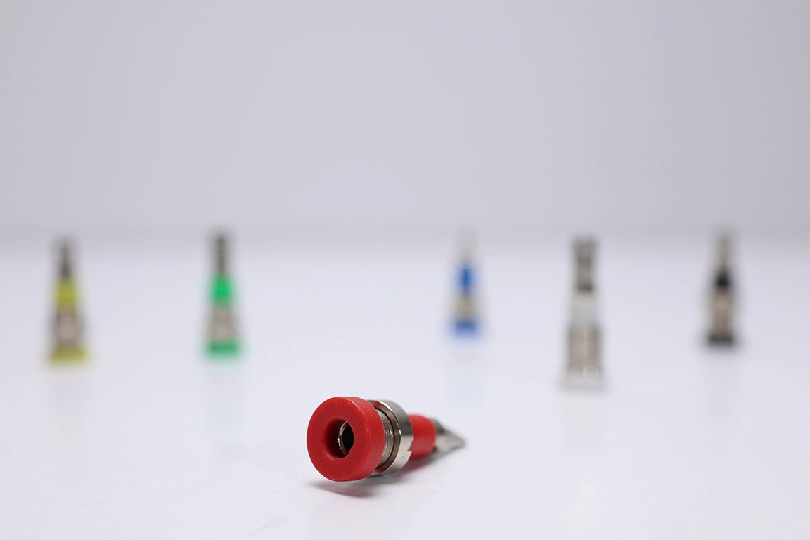 4 mm Panel Tip Born / Banana Jak – Kırmızı Renk