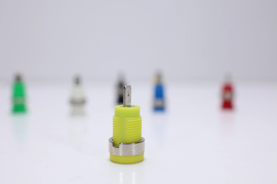 4 mm Banana Jak (Born Jak) - Sarı-Yeşil Emniyetli