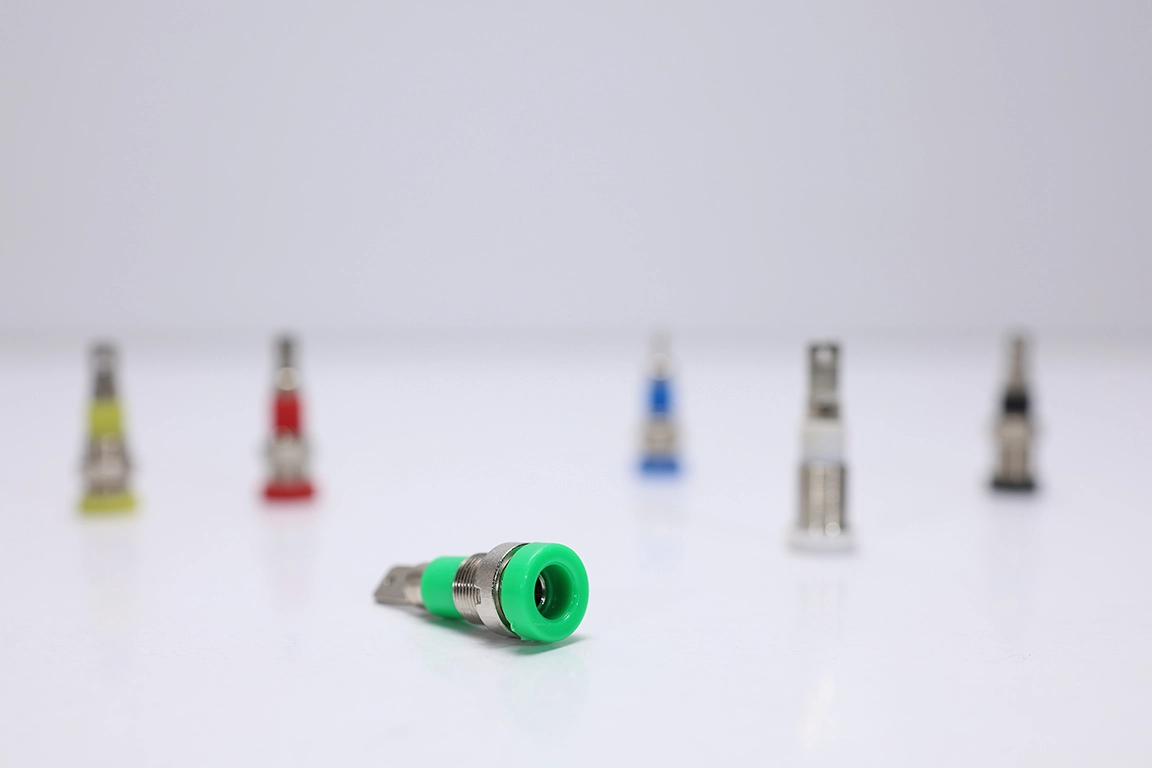 4 mm Panel Tip Born / Banana Jak – Yeşil Renkli
