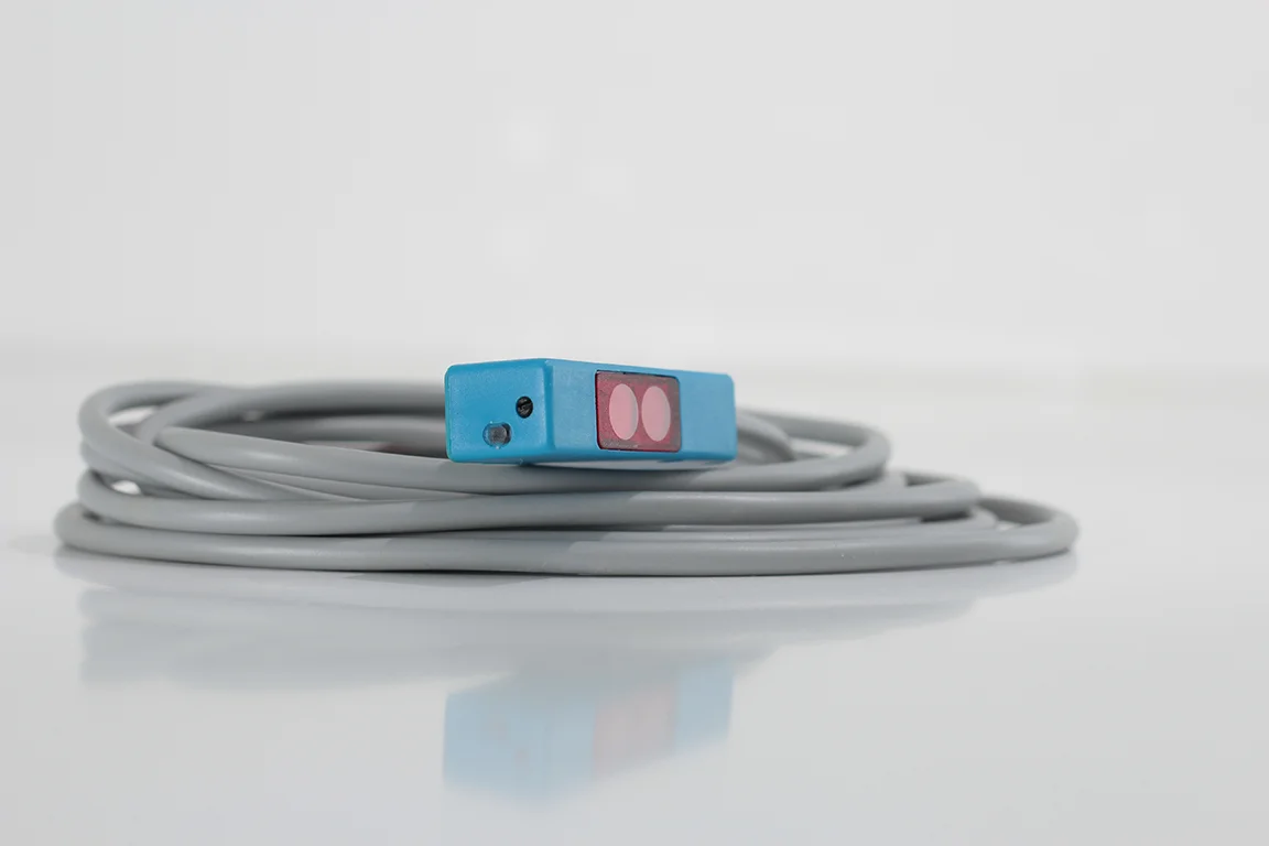 Eltrotec B 989 SP Polarize Reflektörlü Fotoelektrik Sensör