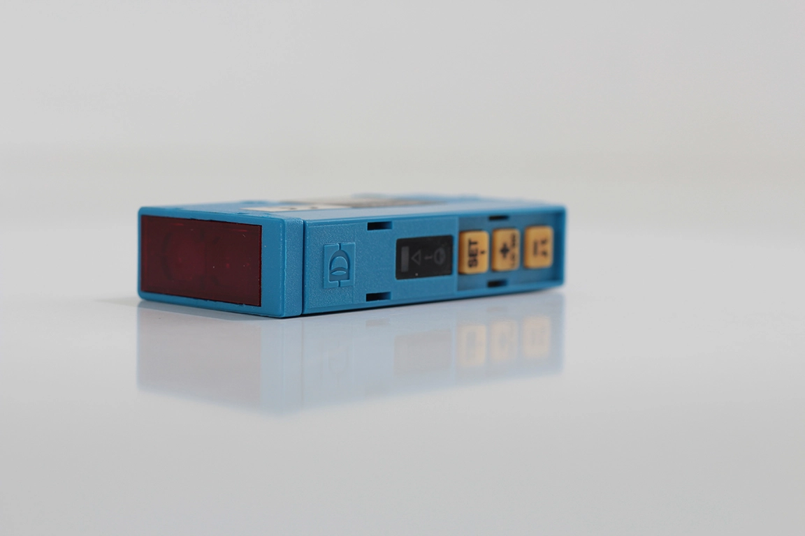 Eltrotec BA C0 946 S Retroreflektif Optik Sensör