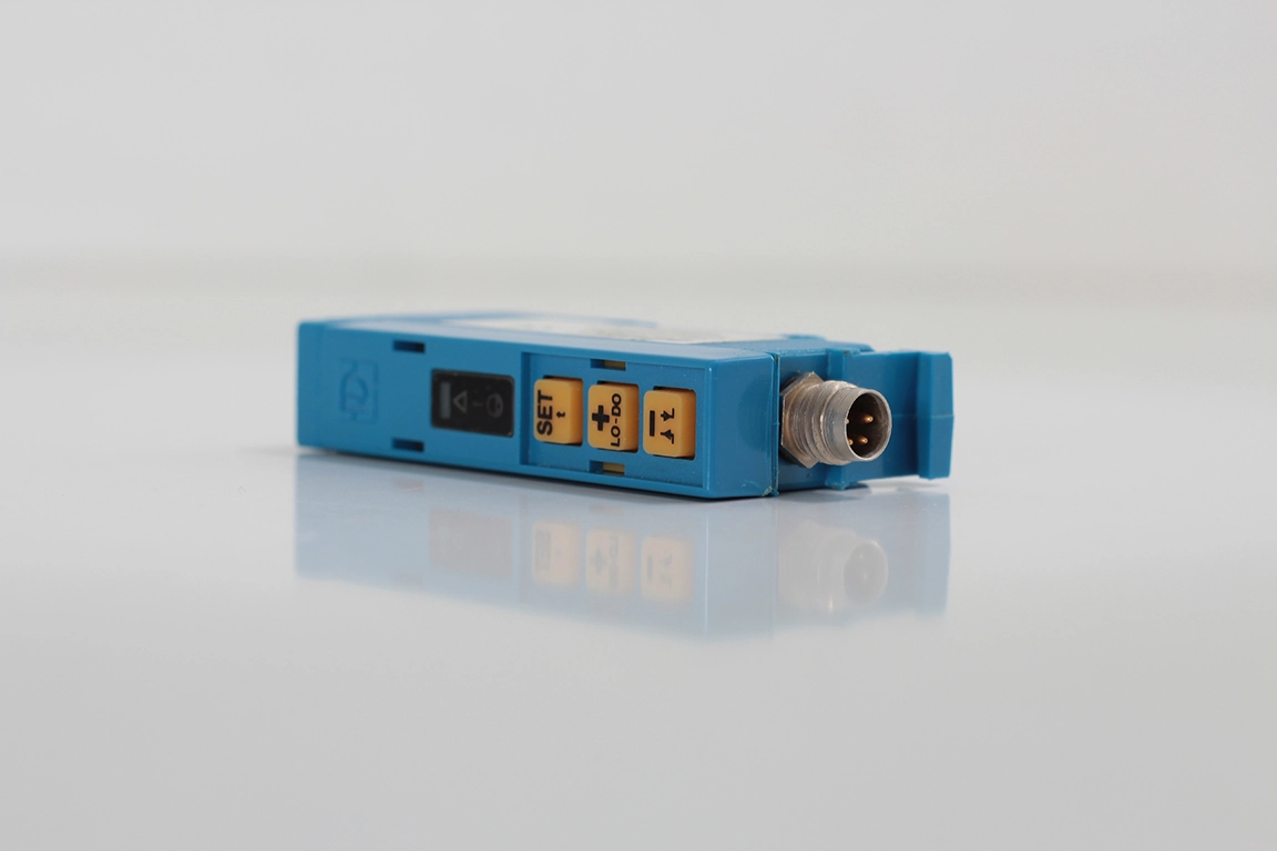 Eltrotec PA C0 946 S Retroreflektif Optik Sensör