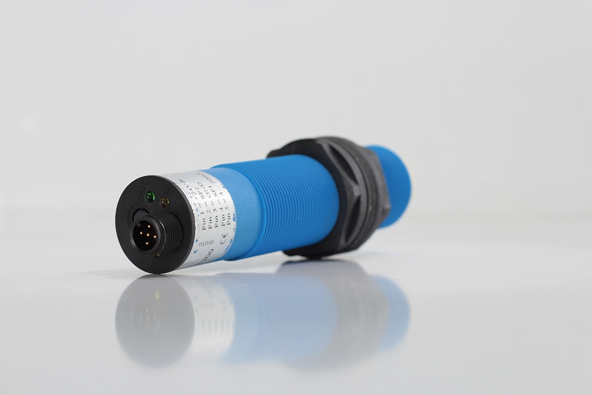 Eltrotec US4-M30-AAP-25200 M30 Ultrasonik Sensör