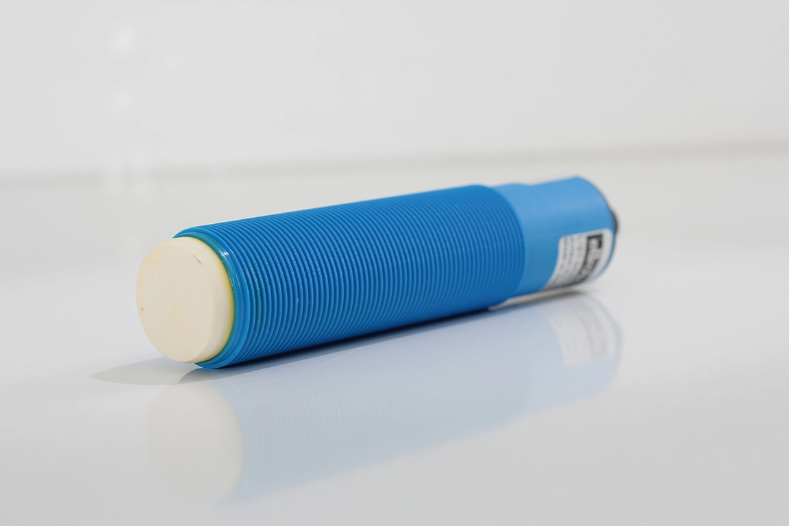 Eltrotec US7-M30-AAP-30250 Ultrasonik Sensör