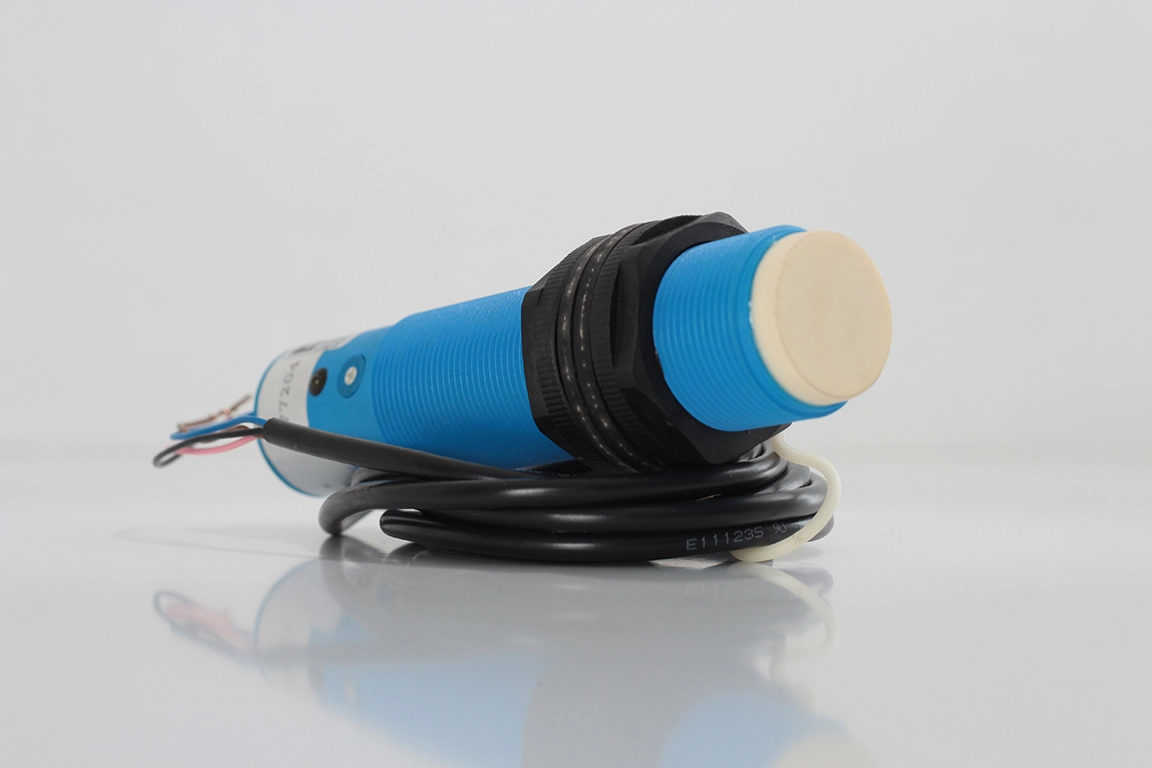 Eltrotec US7-M30-SC-30250 M30 Ultrasonik Sensör