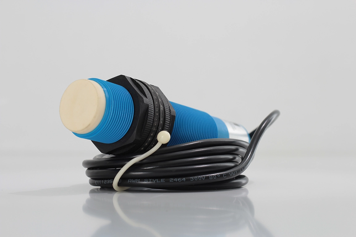 Eltrotec US7-M30-SC-30250 M30 Ultrasonik Sensör