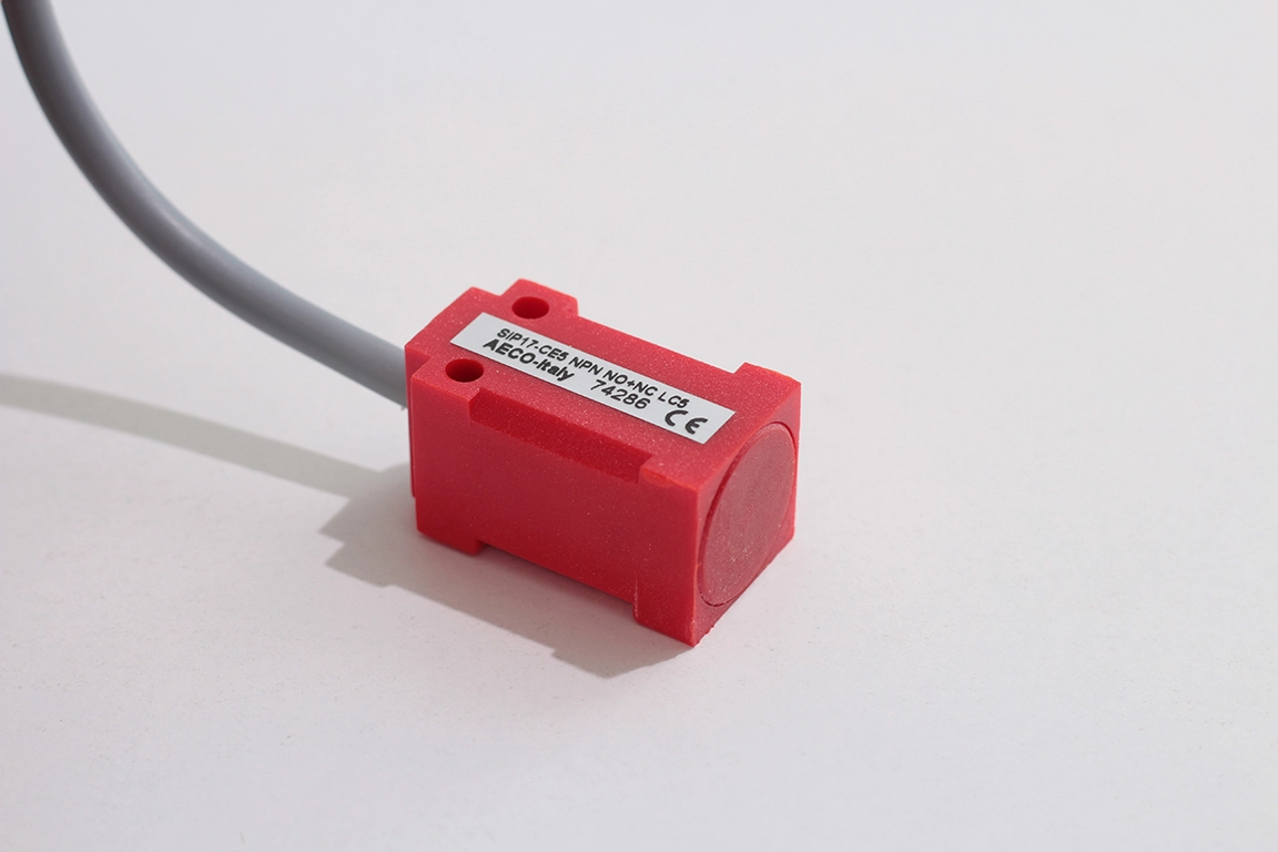 Endüktif Sensör | AECO SIP17-CE5 NPN NO+NC LC5