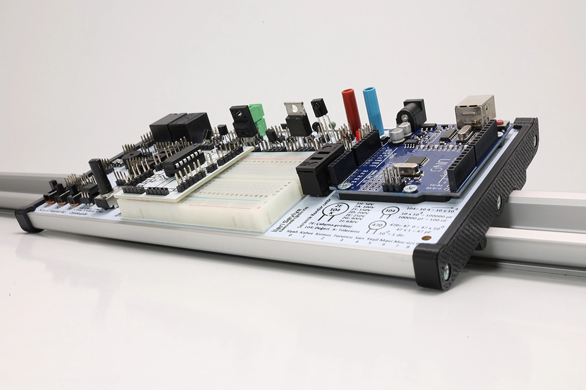 Endüstriyel Elektronik Eğitim Seti — Arduino Uno
