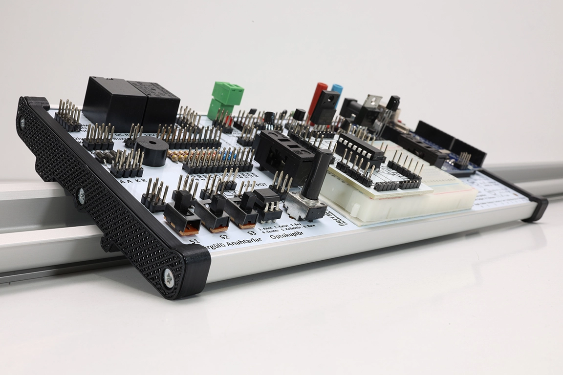 Endüstriyel Elektronik Eğitim Seti — Arduino Uno