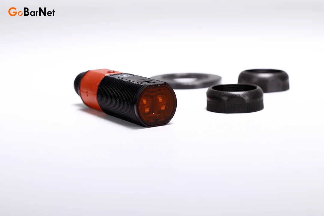Leuze%20ET318B.3/4P-M12%20Optik%20Sensör