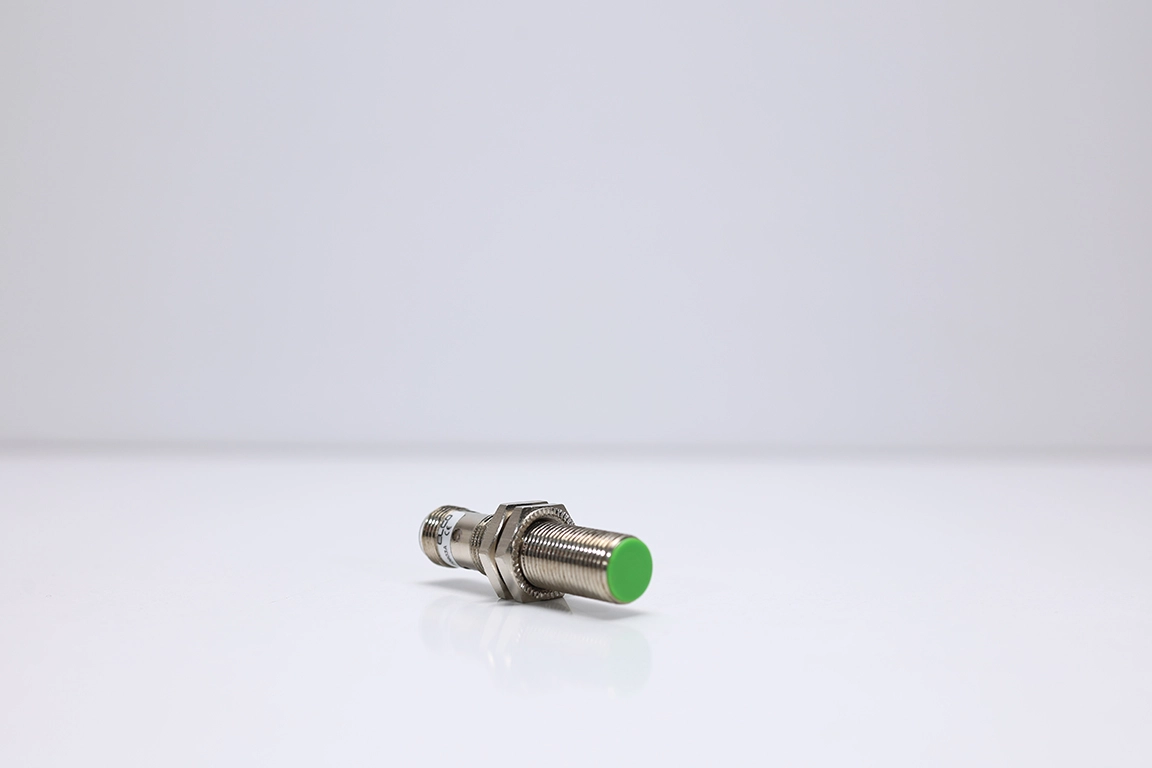 Elco FI4-M12-OP6L-Q12 Endüktif Sensör | M12, PNP