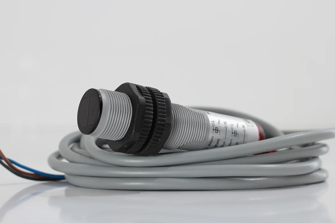 AECO FT18-AP2 AC Optik Sensör | Ayarlanabilir 20cm