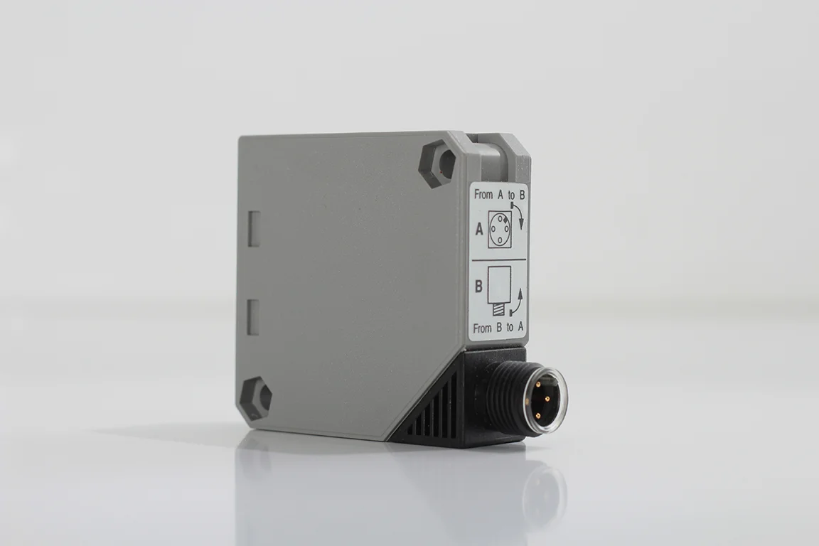 AECO FTQ-CR-H | Reflektörlü Fotoelektrik Sensör