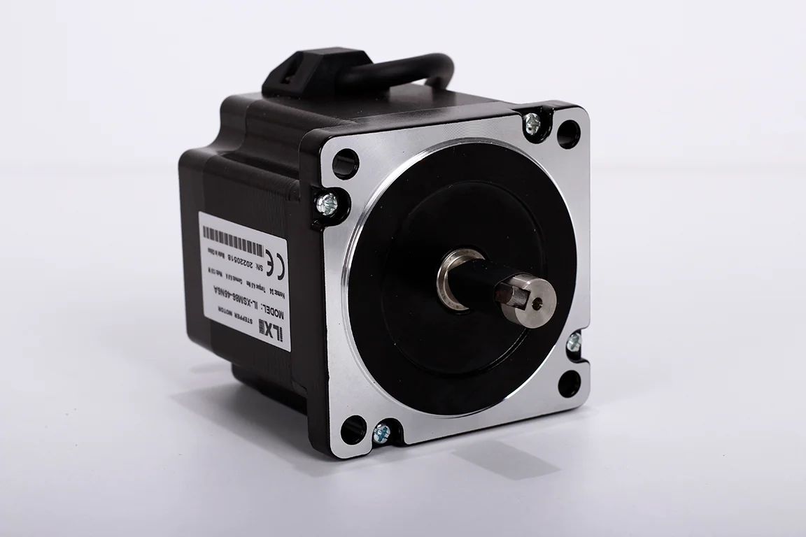 Step Motor | 4.5Nm 6A NEMA 34 | İLX İL-XSM86-45N6A - GoBarNet