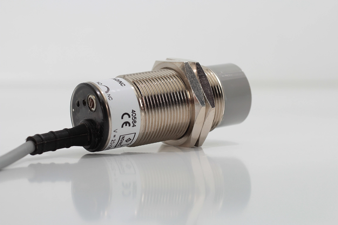 Kapasitif Sensör | Aeco SC30SM-AE25 NO/NC