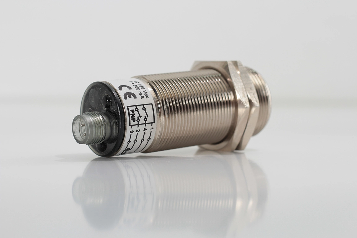 Kapasitif Sensör | Aeco SC30SM-C20 PNP NO+NC H