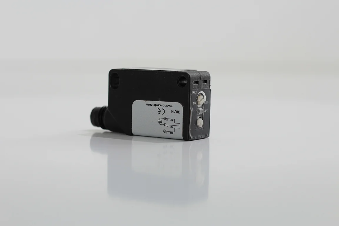 DI-SORIC OH 31 K 200 P3-T4 | Diffuse Optik Sensör