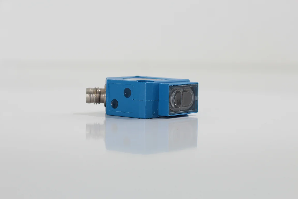 DI-SORIC OHT 31 K 200 P1K-TSSL | Diffuse Sensör