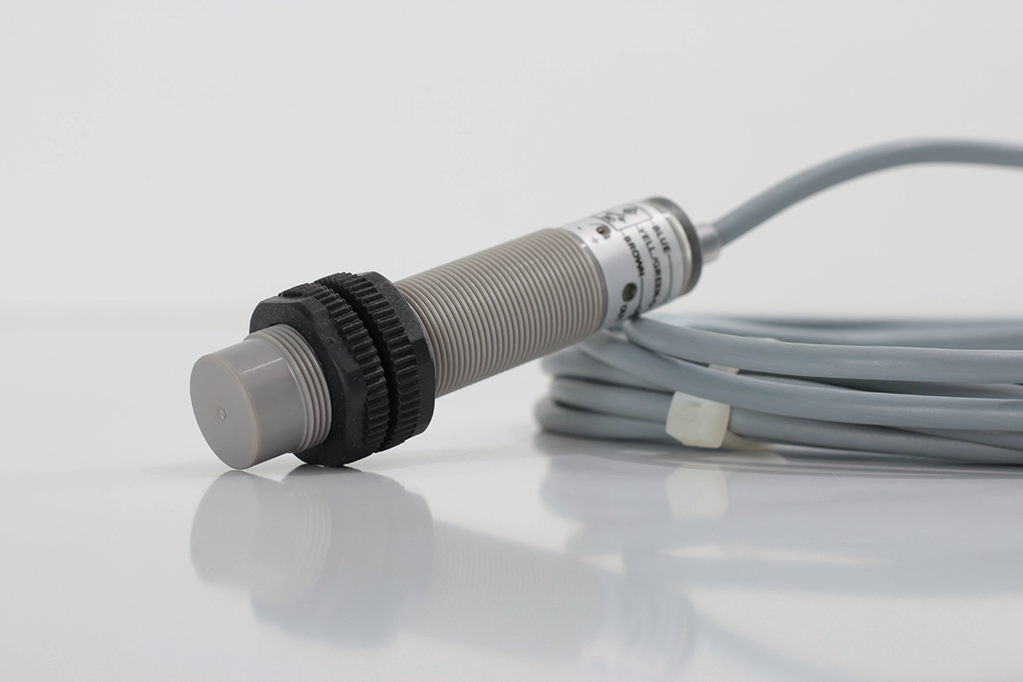 Aeco SC18SP-AE10 NO LC5 Kapasitif Sensör | M18