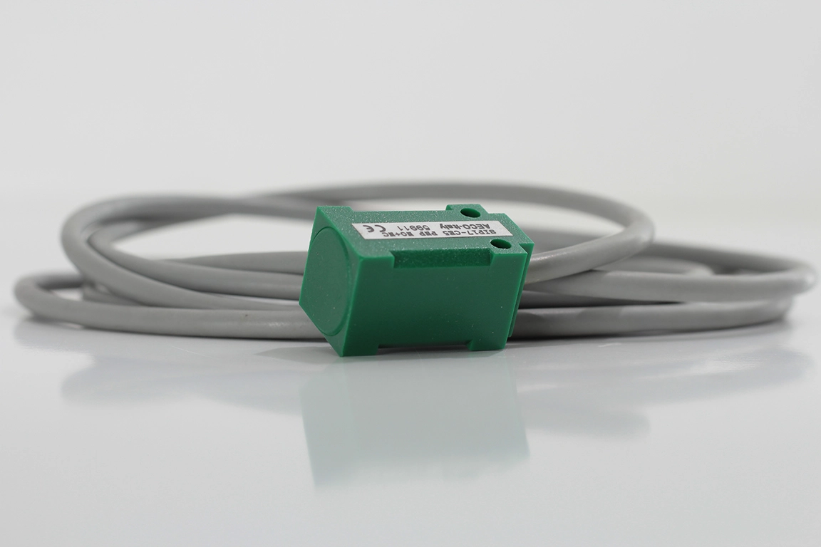 AECO SIP17-CE5 PNP NO+NC | 5 mm indüktif sensör