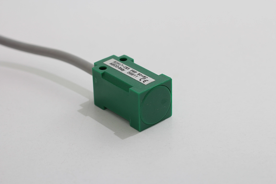 AECO SIP17-CE5 PNP NO+NC | 5 mm indüktif sensör