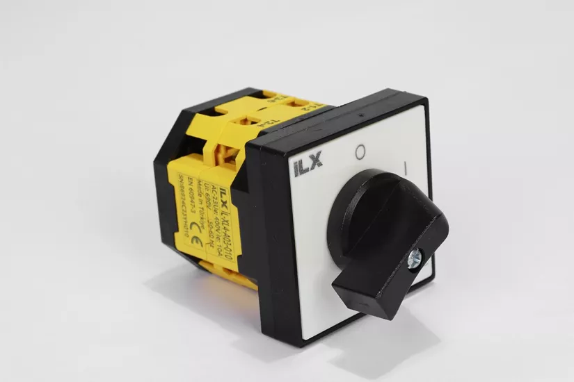 3 Kutuplu Aç Kapa Pako Şalter  - 3x10 - 40A | İLX