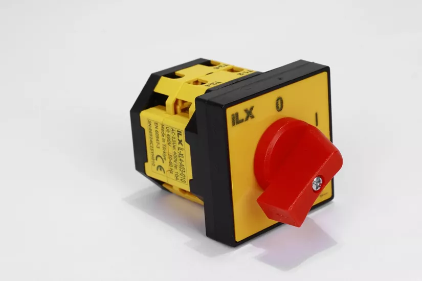 3x10-40A Aç Kapa Pako Şalter | Ray Montaj - Sarı