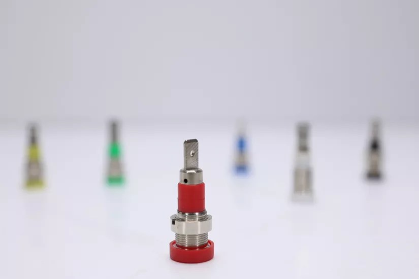 4 mm Panel Tip Born / Banana Jak – Kırmızı Renk