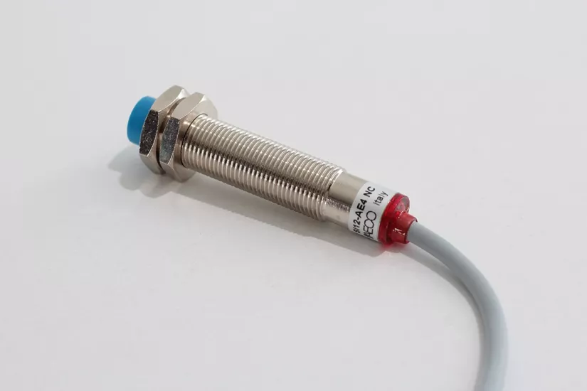 AECO SI12-AE4 NC Endüktif Sensör | M12x1 Dişli | 4mm | AC | NC Çıkış