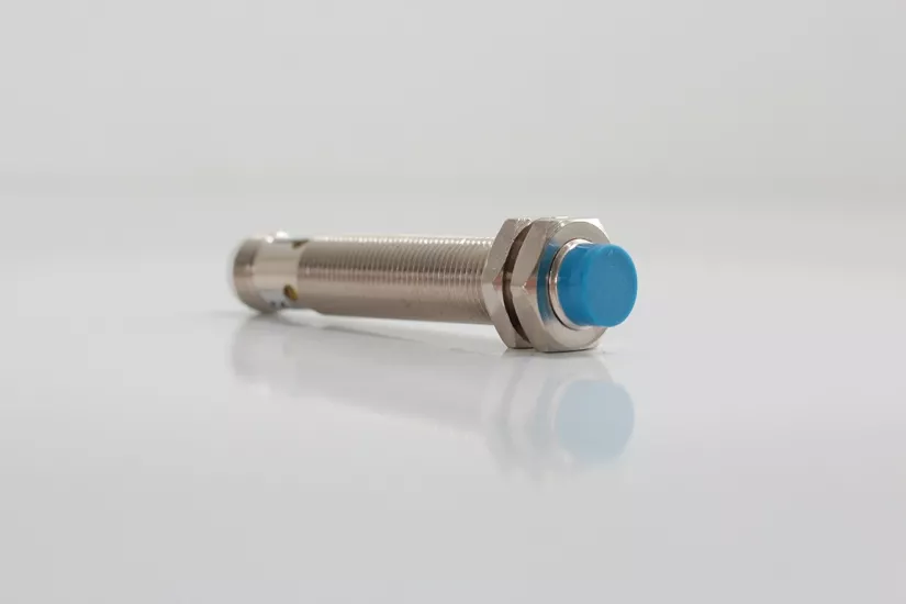 AECO SI12-AE4 NC H Endüktif Sensör | M12x1 Dişli | 4mm | AC | NC | M12 Konnektör