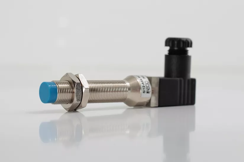 AECO SI12-AE4 NC K Endüktif Sensör | M12x1 Dişli | 4mm | AC | NC | K Tipi Konnektör