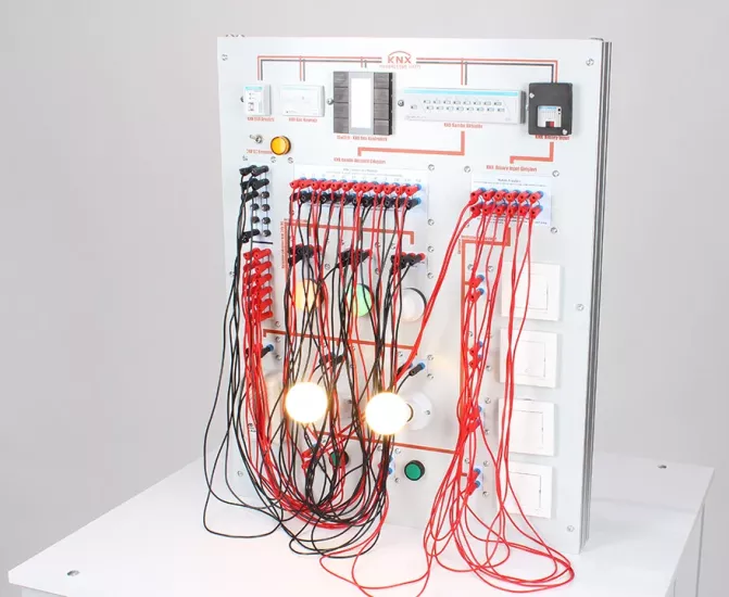 Akıllı Bina Otomasyonu Eğitim Seti KNX Ev Tesisatı