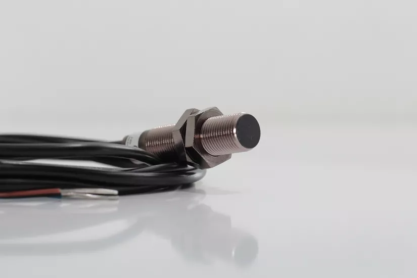 Di-Soric DCBK 12 MB 04 NS-3 | M12 indüktif sensör