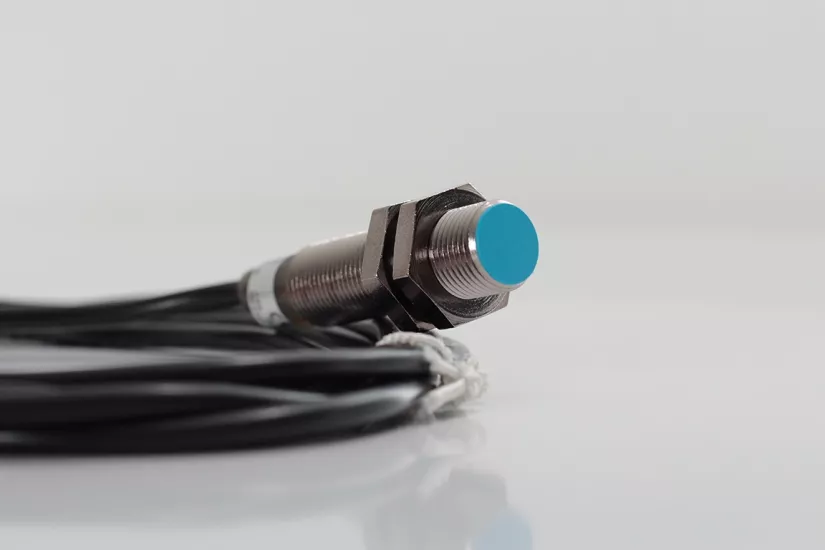 Di-Soric DCB 12 MB 04 PS-3 | M12 indüktif sensör