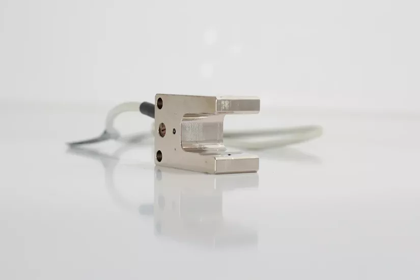 AECO FT13-CF Çatal (Fork) Optik Sensör — NPN (NO)