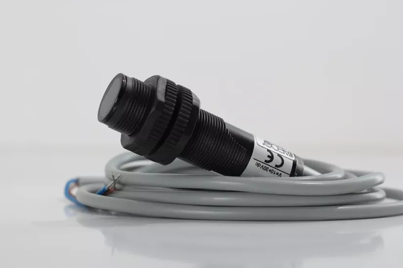 AECO FT18EL-CBE | M18 Infrared Fotoelektrik Sensör