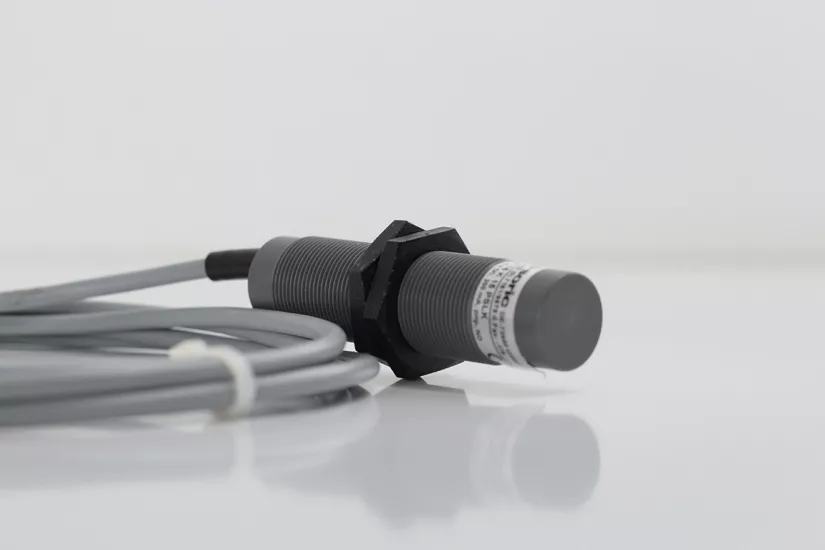 Di-Soric KDC 18 K 15S PSLK Kapasitif Sensör | M18