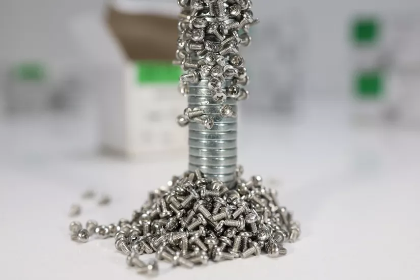 Mini Mikro Vida | M1,6x3 YSB Yıldız Vida | DIN 7985