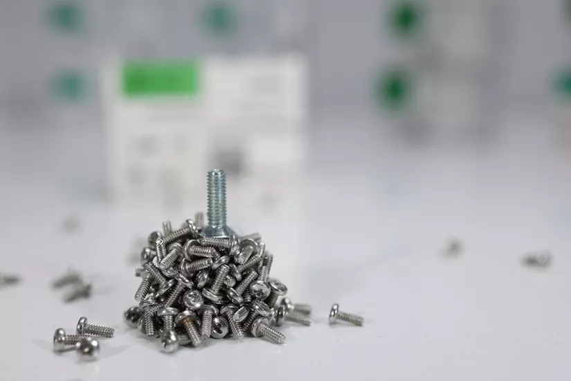 Mini Mikro Vida | M1,6x4 YSB (Yıldız) Vida DIN 7985 İNOX A2