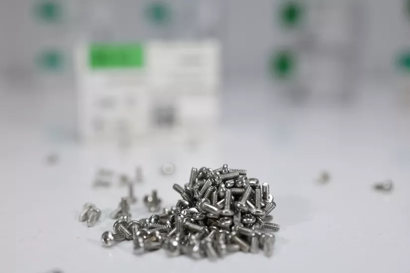 Mini Mikro Vida | M1,6x4 YSB (Yıldız) Vida DIN 7985 İNOX A2