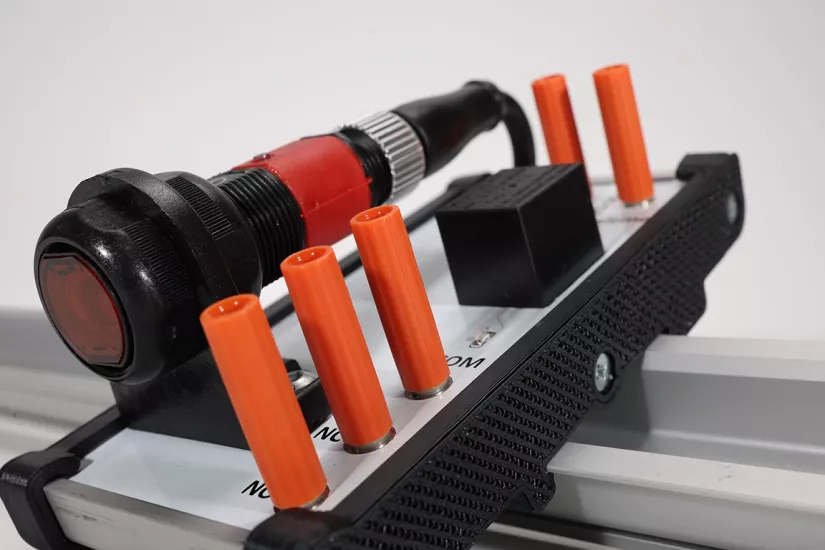 Röle Çıkışlı Optik Sensör Modülü – Leuze ET318B