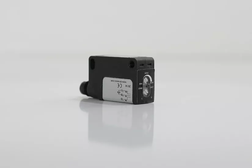 DI-SORIC OR 31 K 5000 P3-T4 | Reflektörlü Sensör