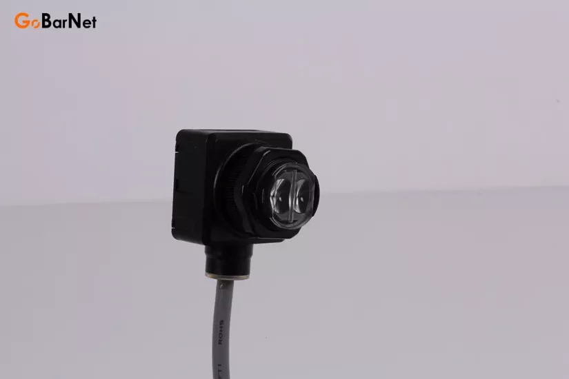 OR 6-18 KR 2000 P3LK Reflektörlü Optik Sensör