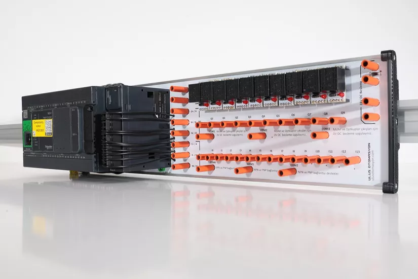 Schneider TM241CEC24T PLC Eğitim Seti – Analog Modüllü