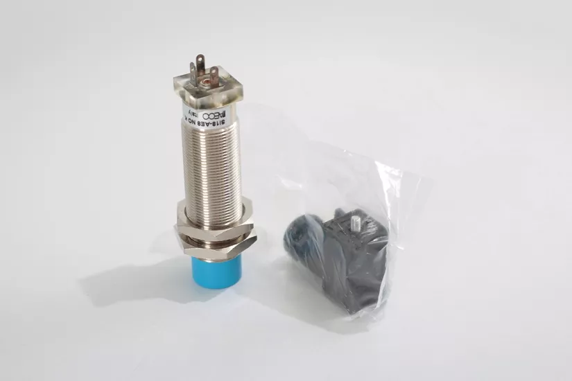 AECO SI18-AE8 NO K Endüktif Sensör | M18x1 Dişli | 8mm | AC
