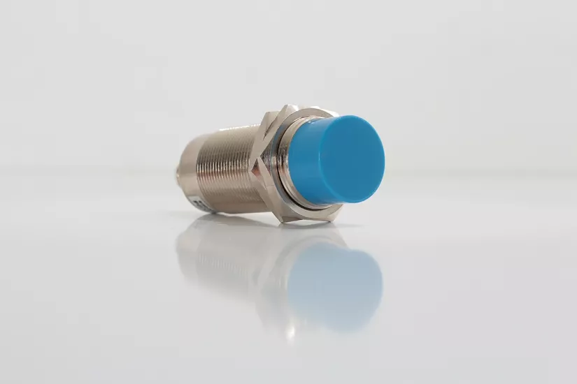 AECO SI30-AE15 NO H Endüktif Sensör | M30x1.5 | 15mm | AC 20-250V | NO | M12 Konnektör