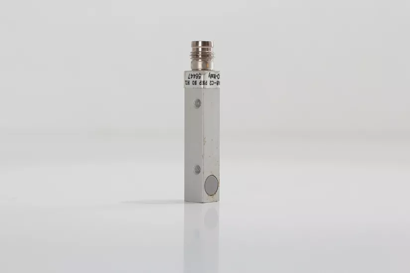 AECO SIPA8-C2 PNP NO H1 Endüktif Sensör | 8×8mm Minyatür Metal Gövde | PNP NO