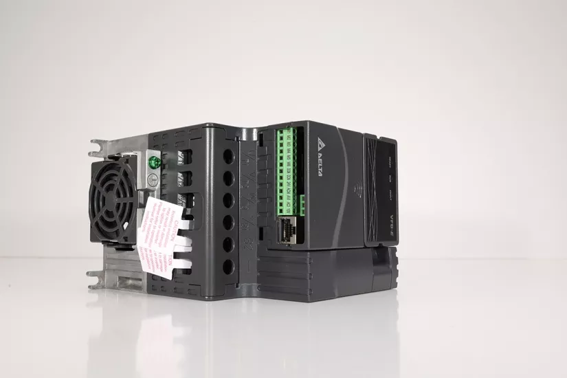 Delta VFD015E21A Frekans İnvertörü – 1.5kW Tek Fazlı