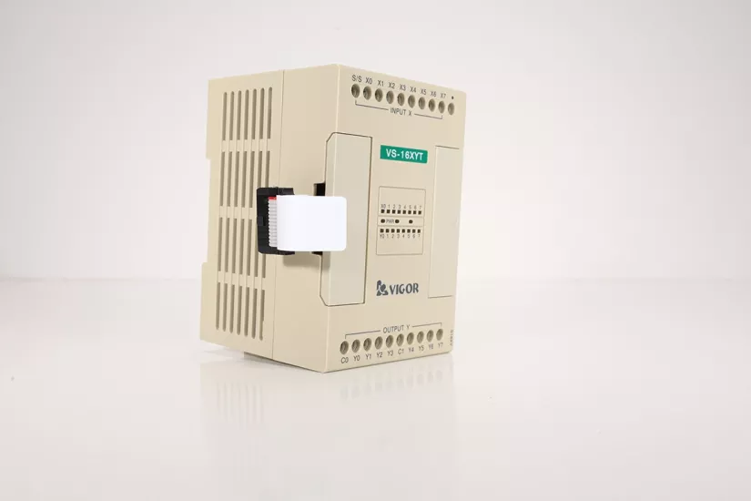 Vigor VS-16XYT PLC Genişleme Modülü – 8DI / 8DO NPN Transistör